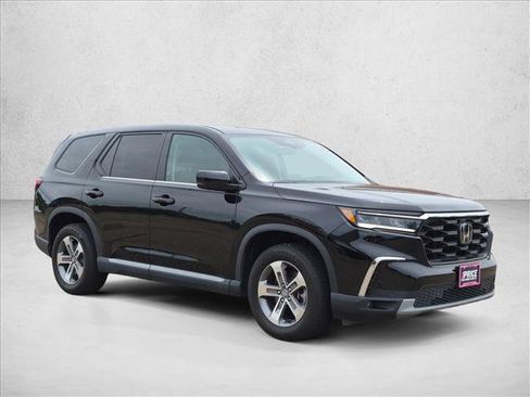 Certified 2023 Honda Pilot EX-L image 3