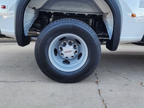 New 2026 GMC Sierra 3500 Pro w/ Convenience Package image 51