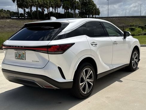 Used 2025 Lexus RX 350 FWD w/ Technology Package image 11