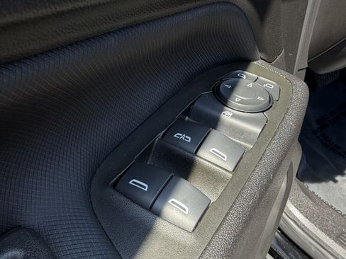 Used 2024 Chevrolet Equinox RS FWD image 14