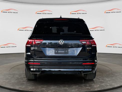 Used 2020 Volkswagen Tiguan SE R-Line image 7