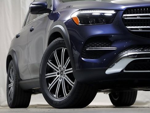 Certified 2025 Mercedes-Benz GLE 350 4MATIC image 4