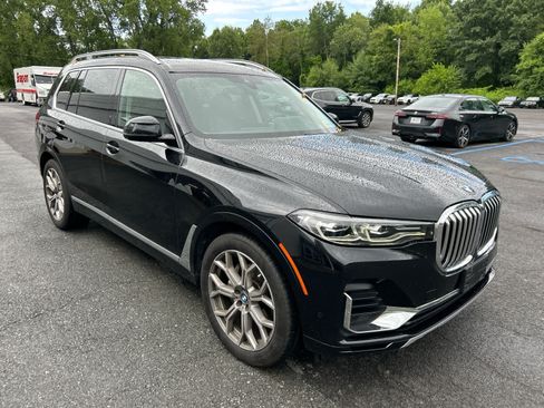 Used 2021 BMW X7 xDrive40i w/ Parking Assistance Package AWD/4WD image 7