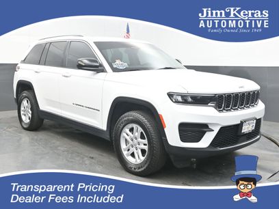 Used 2023 Jeep Grand Cherokee Laredo