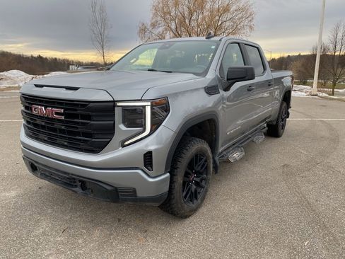 Used 2023 GMC Sierra 1500 Pro w/ Graphite Edition image 2