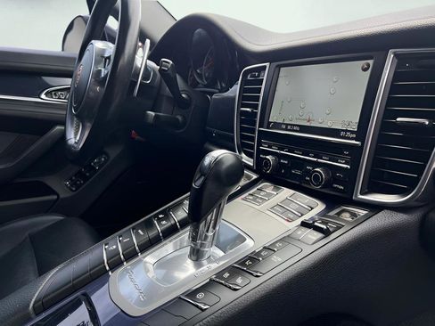 Used 2016 Porsche Panamera Edition image 31