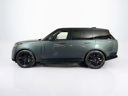 Used 2023 Land Rover Range Rover SE AWD/4WD image 2