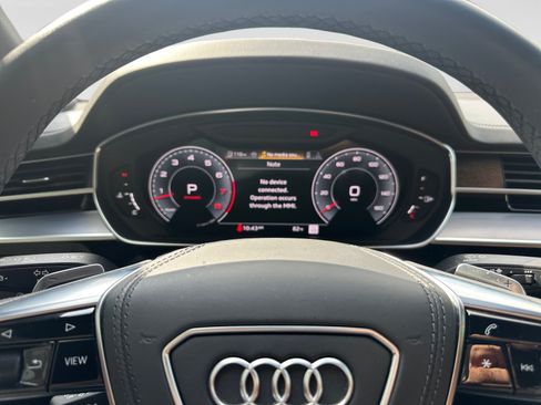 Used 2025 Audi A8 L 3.0T AWD/4WD image 14