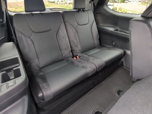 Used 2025 Lexus TX 350 AWD image 30