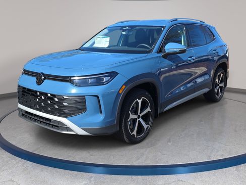 New 2026 Volkswagen Tiguan SE AWD/4WD image 1