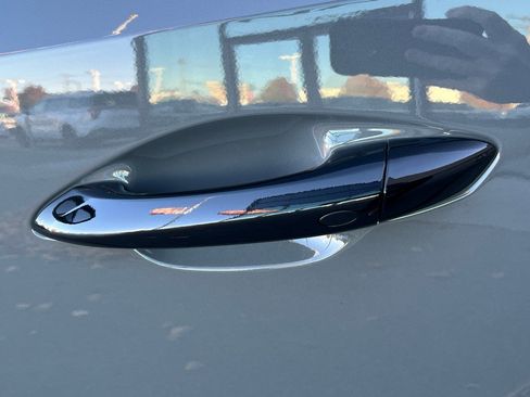 Used 2024 Hyundai Santa Cruz Night image 15