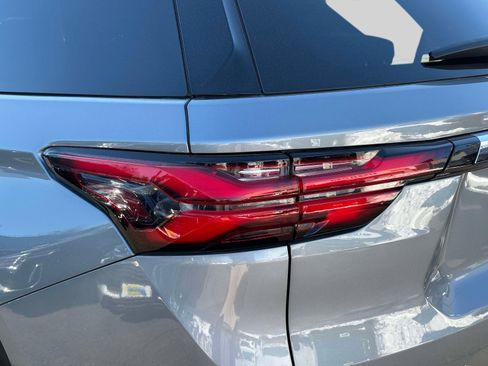 Certified 2023 Chevrolet Traverse LT w/ LT Premium Package image 10