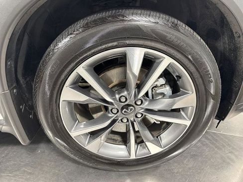 Certified 2025 INFINITI QX60 Luxe w/ Vision Package AWD/4WD image 14
