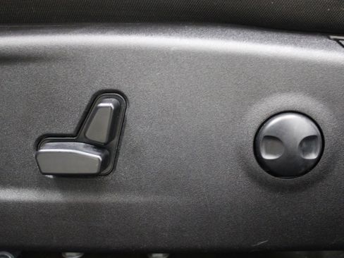 Used 2023 Dodge Charger SXT RWD image 41