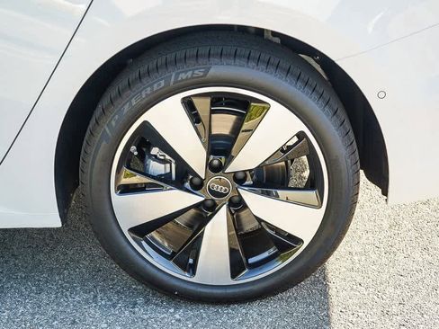 New 2025 Audi A5 2.0T Premium image 11