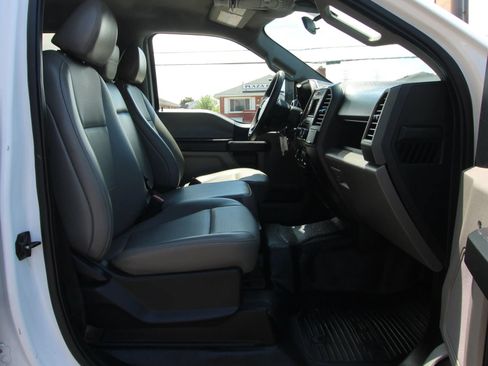 Used 2022 Ford F250 XL w/ Power Equipment Group AWD/4WD image 10