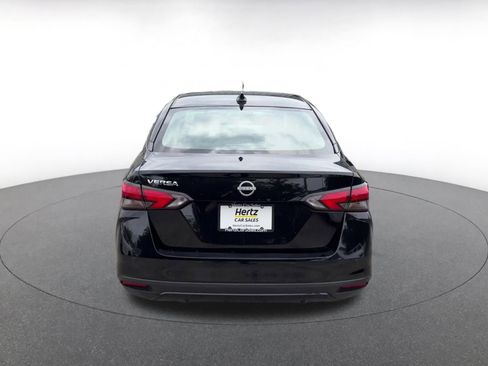 Used 2025 Nissan Versa SV FWD image 11