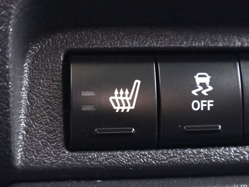 Used 2017 Jeep Patriot Sport image 19