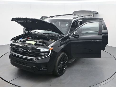 New 2026 Ford Expedition Max Platinum w/ Stealth Performance Package image 38