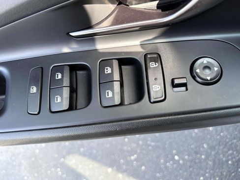 Used 2023 Hyundai Elantra N Line w/ Preferred Accessory Package FWD image 9
