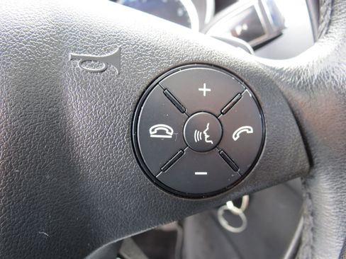 Used 2010 Mercedes-Benz GL 450 4MATIC image 14