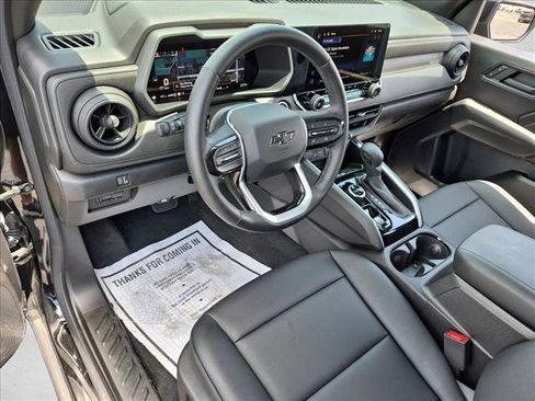 Used 2026 Chevrolet Colorado Trail Boss AWD/4WD image 10