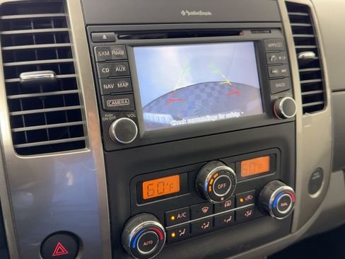 Used 2017 Nissan Frontier SL w/ Moonroof Package image 25