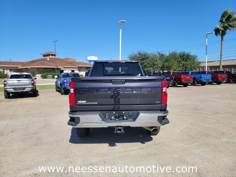 Used 2024 Chevrolet Silverado 2500 LT image 6