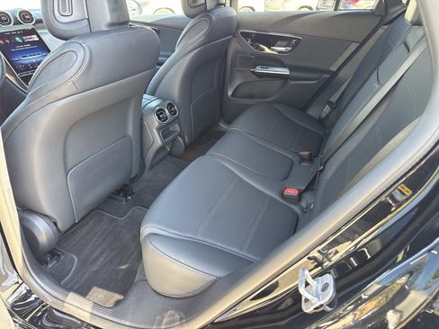 Used 2025 Mercedes-Benz GLC 300 image 15