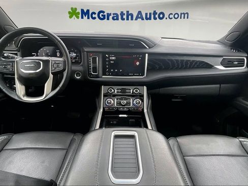 Used 2023 GMC Yukon Denali image 7