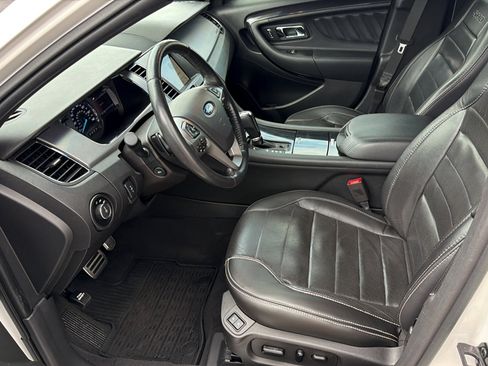 Used 2019 Ford Taurus SHO AWD/4WD image 13