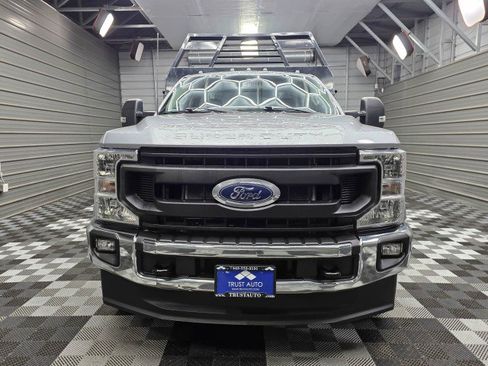 Used 2022 Ford F350 XL w/ Power Equipment Group AWD/4WD image 3