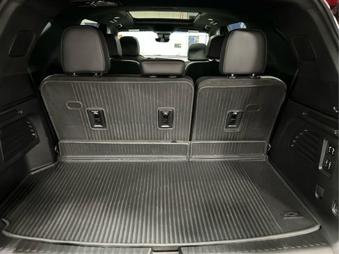 Certified 2024 Chevrolet Traverse RS AWD/4WD image 13