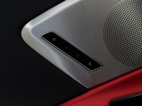 Used 2023 Chevrolet Corvette Stingray Premium Conv w/ 3LT image 39