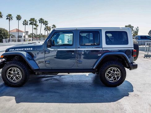 New 2026 Jeep Wrangler Unlimited Rubicon w/ Whitecap Package image 13
