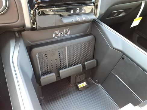 New 2026 RAM 1500 Big Horn image 9