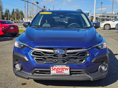 Used 2024 Subaru Crosstrek 2.0i Premium image 2