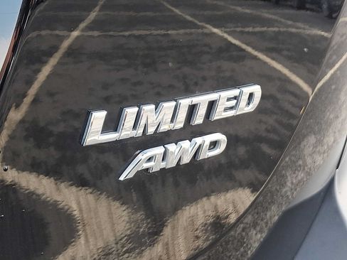 Used 2013 Toyota RAV4 Limited AWD/4WD image 30