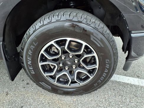 Used 2022 Ford F150 XLT w/ Equipment Group 302A High AWD/4WD image 9
