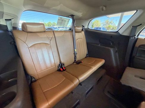 Used 2014 Buick Enclave Premium w/ Trailering Provision Package FWD image 20