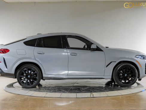Used 2025 BMW X6 xDrive40i AWD/4WD image 9