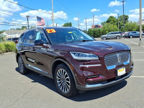 Used 2023 Lincoln Aviator Reserve w/ Equipment Group 201A AWD/4WD image 1