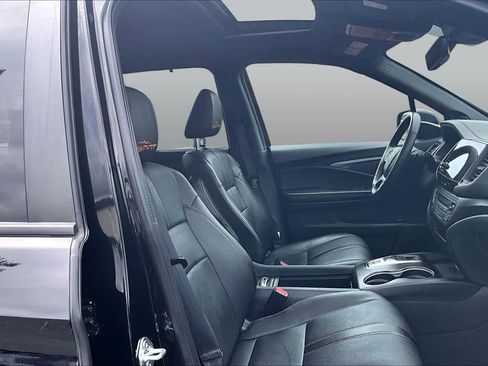 Used 2022 Honda Passport TrailSport image 9