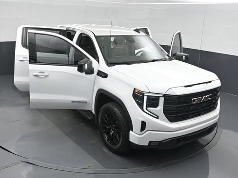Used 2024 GMC Sierra 1500 Elevation w/ Elevation Premium Package AWD/4WD image 56