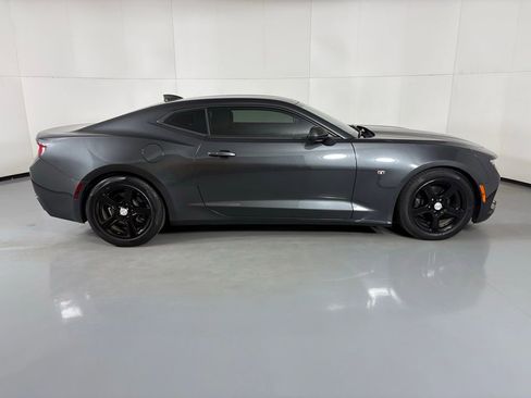 Used 2018 Chevrolet Camaro LT image 11