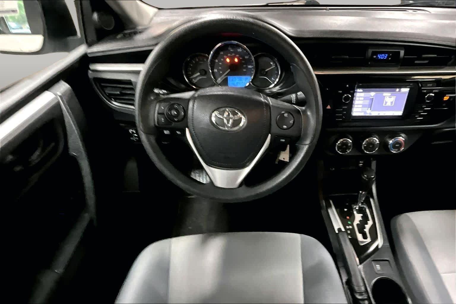 Used 2016 Toyota Corolla L FWD image 6