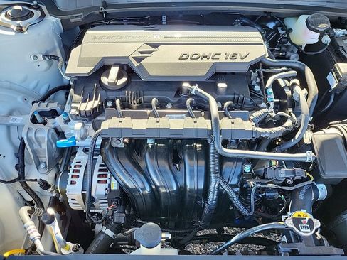 New 2025 Kia K4 GT-Line image 11