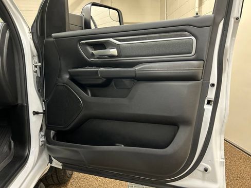 Used 2021 RAM 1500 Big Horn AWD/4WD image 16