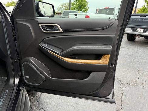 Used 2015 GMC Yukon XL Denali w/ Open Road Package AWD/4WD image 26