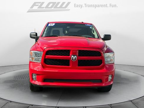 Used 2017 RAM 1500 Express AWD/4WD image 3